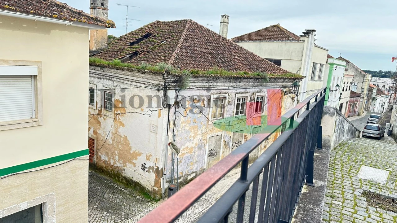 Prédio para Venda em Rio Maior Foto 6