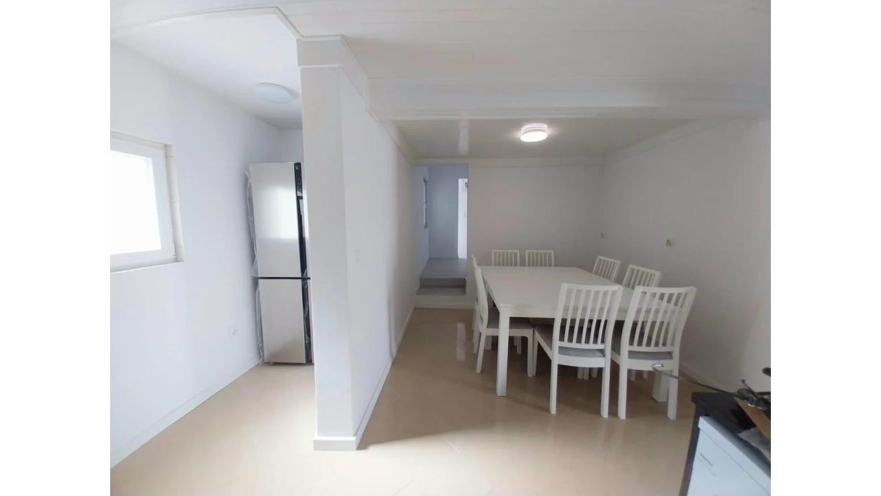 Moradia T2 para Venda em Ajuda Foto 4