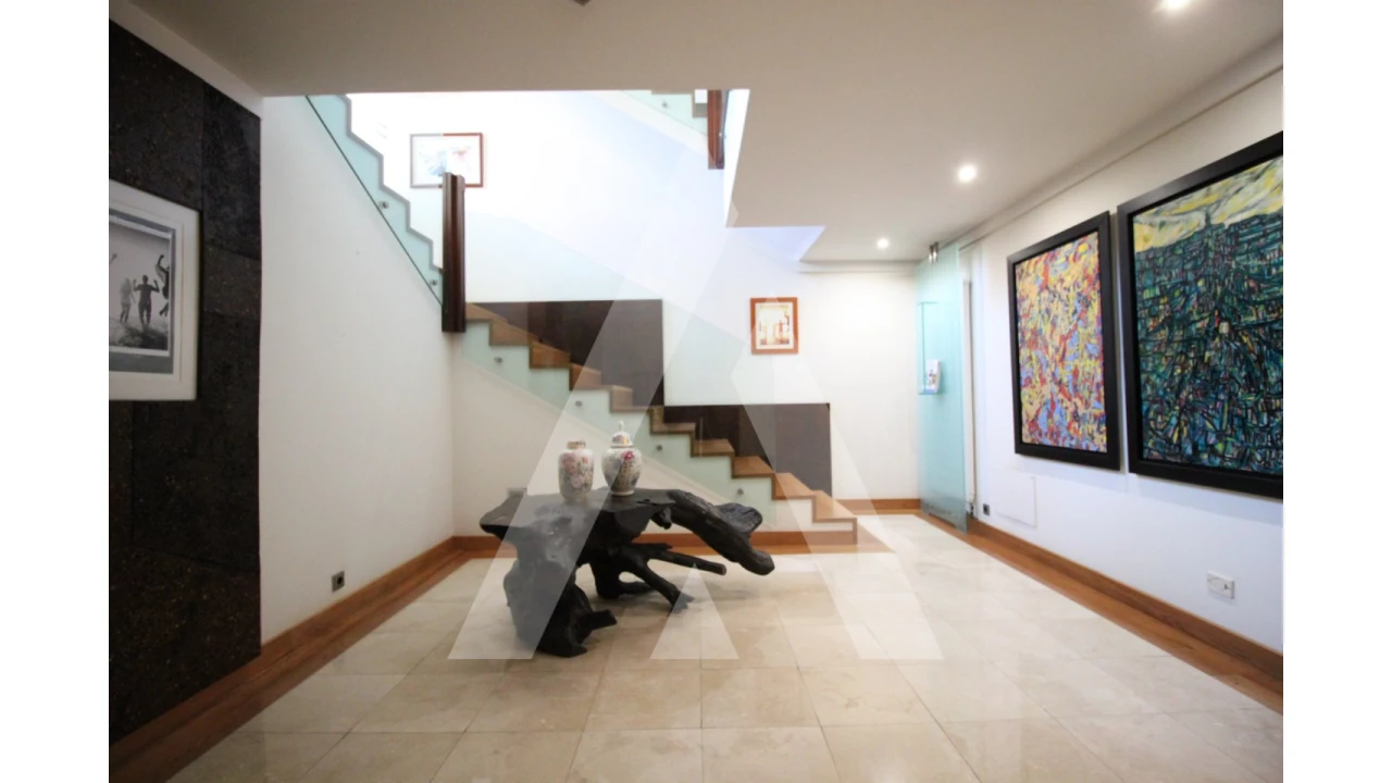 Moradia T4 para Venda em Tamengos, Aguim e Óis do Bairro Foto 39