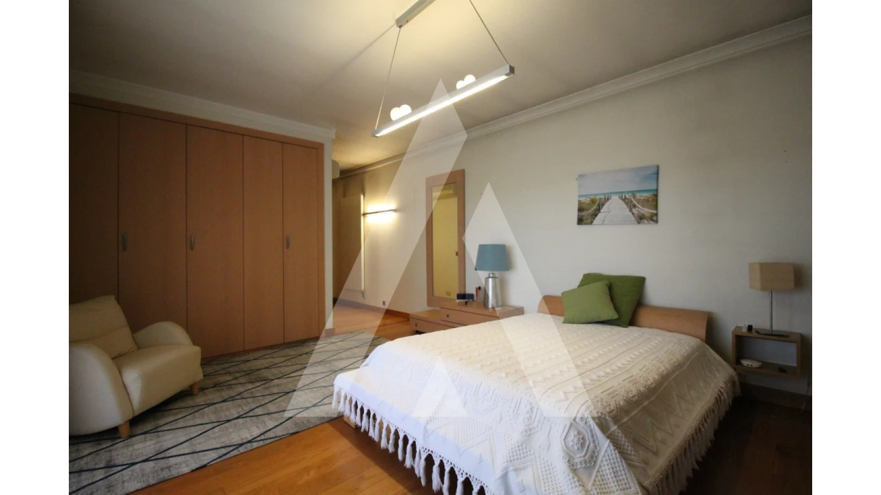 Moradia T4 para Venda em Tamengos, Aguim e Óis do Bairro Foto 37