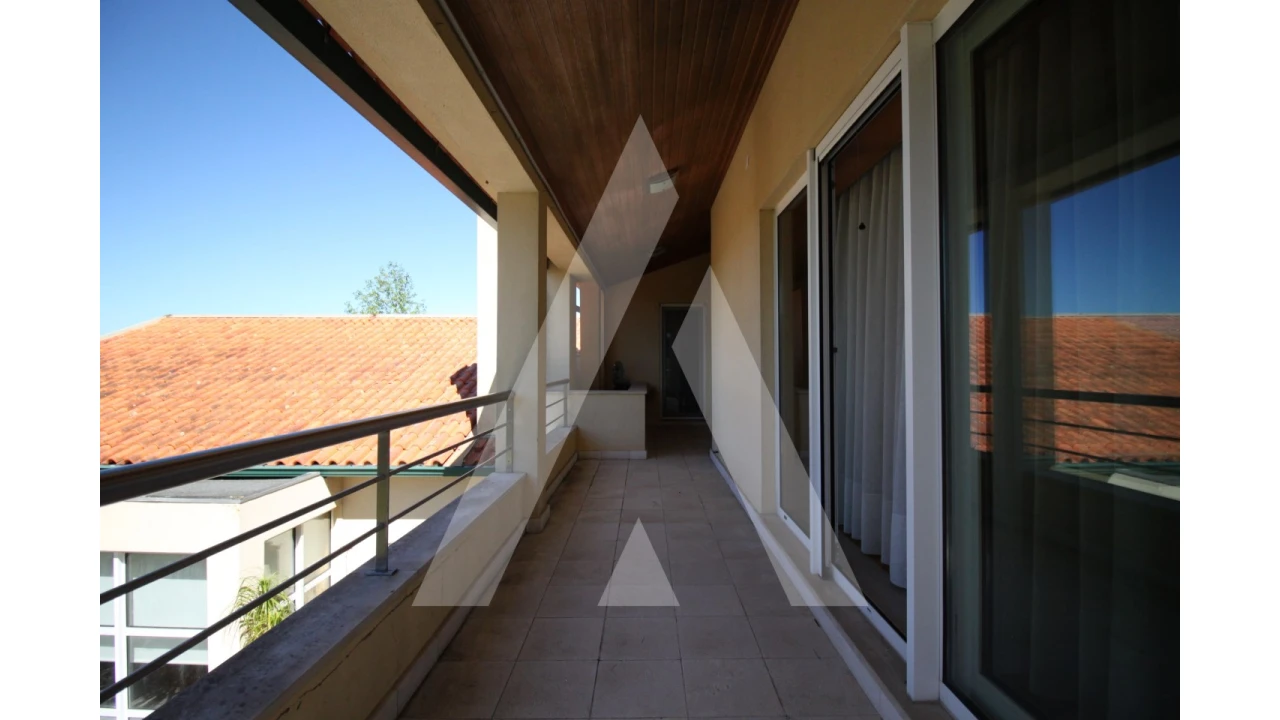 Moradia T4 para Venda em Tamengos, Aguim e Óis do Bairro Foto 54