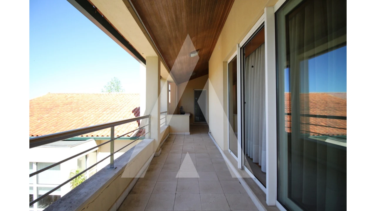 Moradia T4 para Venda em Tamengos, Aguim e Óis do Bairro Foto 55