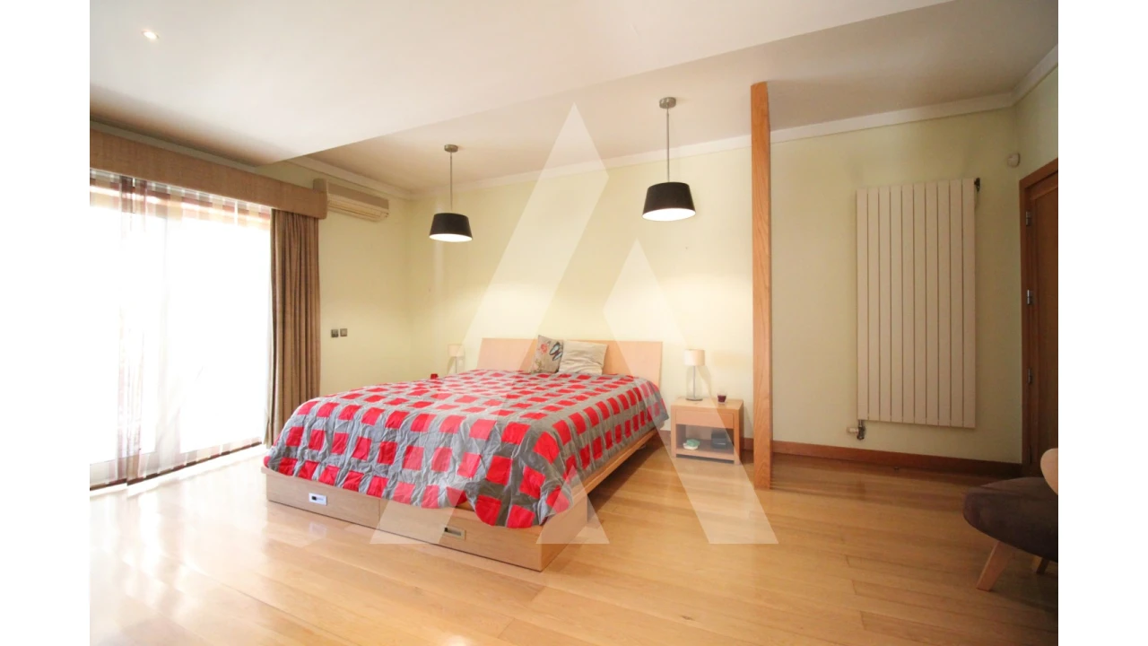 Moradia T4 para Venda em Tamengos, Aguim e Óis do Bairro Foto 21