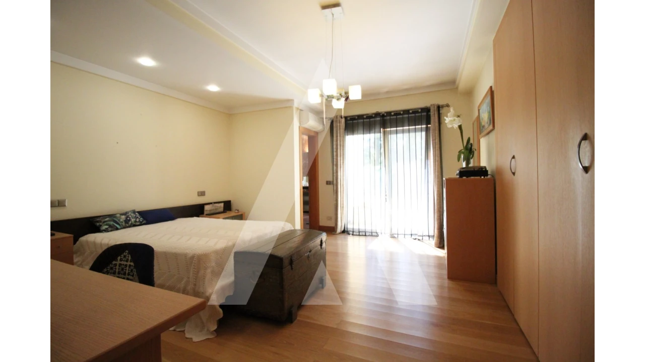 Moradia T4 para Venda em Tamengos, Aguim e Óis do Bairro Foto 25