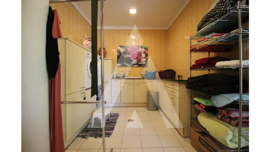 Moradia T4 para Venda em Tamengos, Aguim e Óis do Bairro Foto 53