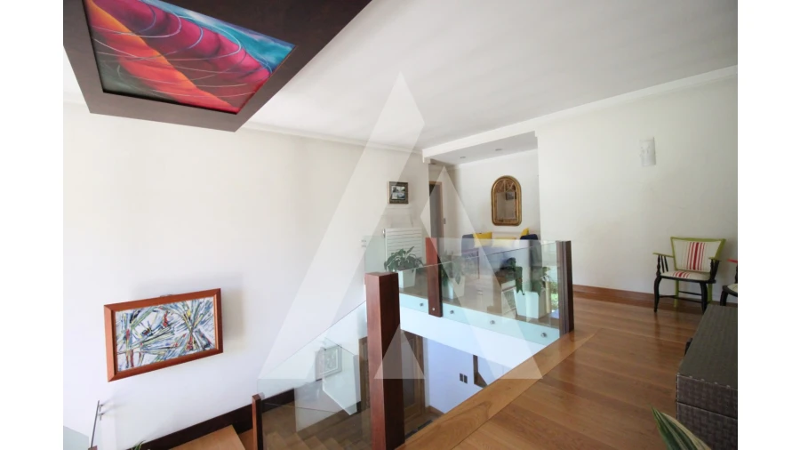 Moradia T4 para Venda em Tamengos, Aguim e Óis do Bairro Foto 34