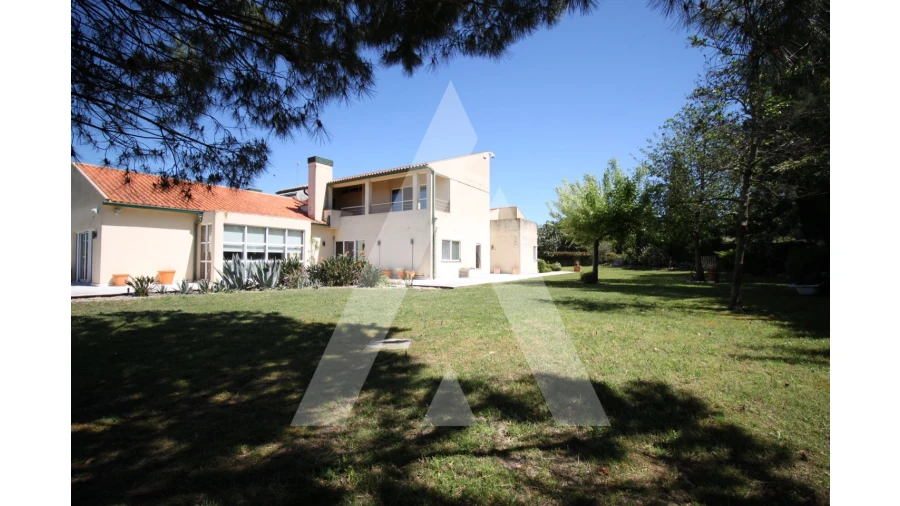 Moradia T4 para Venda em Tamengos, Aguim e Óis do Bairro Foto 67