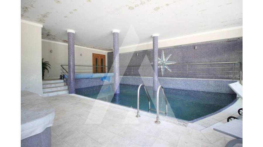 Moradia T4 para Venda em Tamengos, Aguim e Óis do Bairro Foto 70