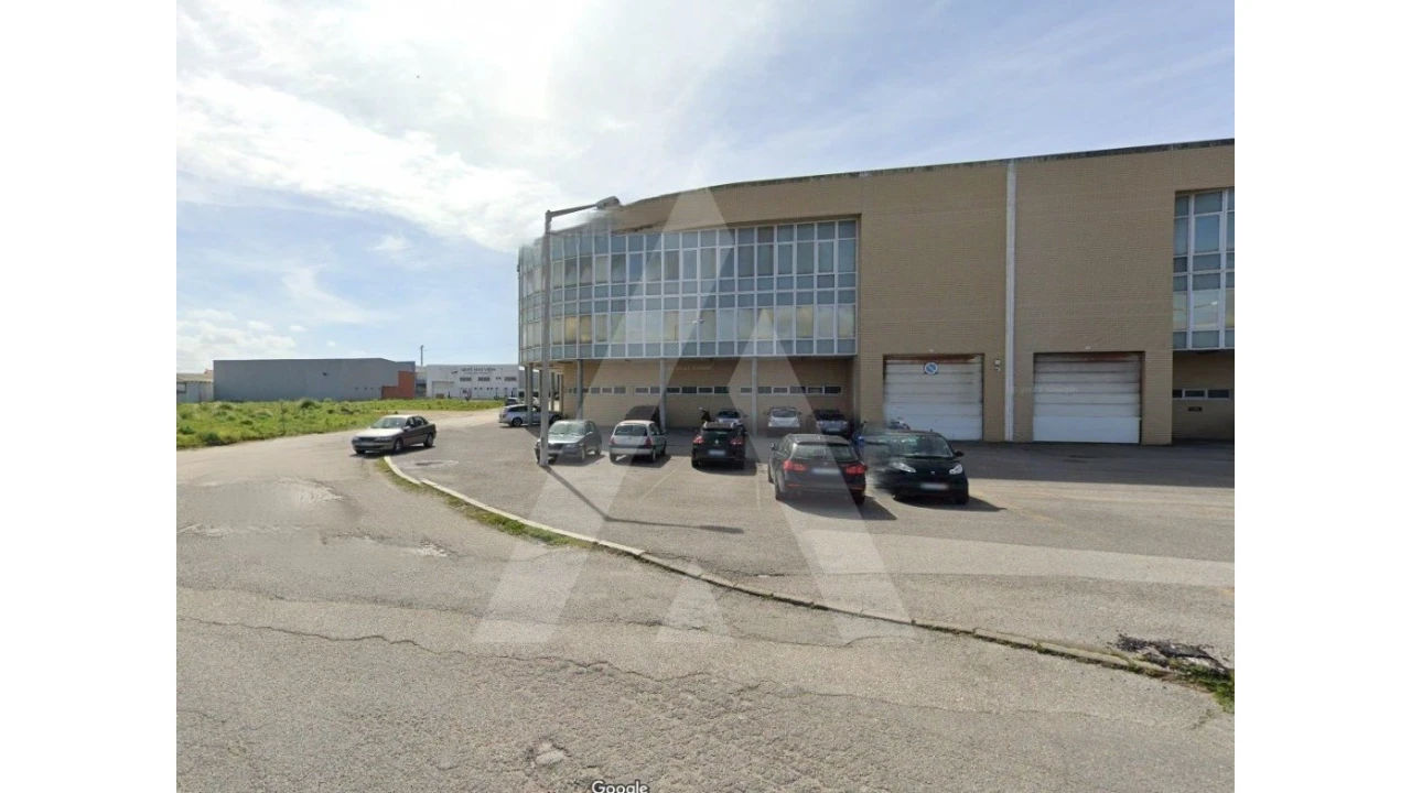 Armazém para Venda em Gafanha da Nazaré Foto 11