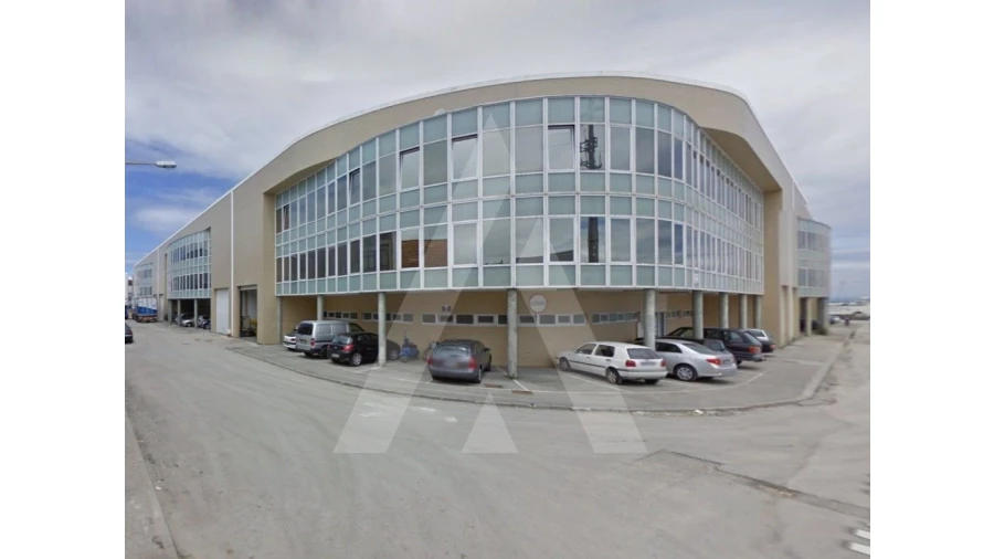 Armazém para Venda em Gafanha da Nazaré Foto 1