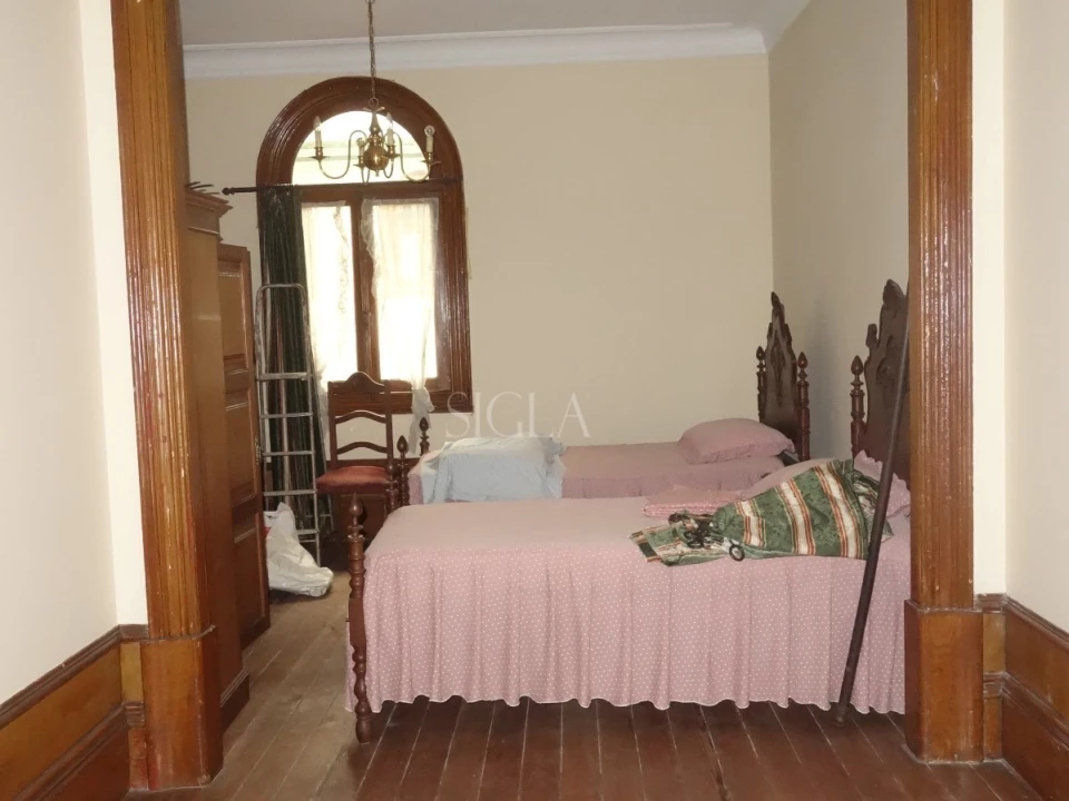 Prédio para Venda em Lordelo do Ouro e Massarelos Foto 5