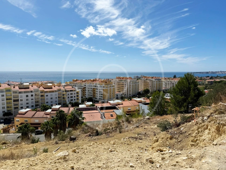 Terreno para Venda em Carcavelos e Parede Foto 4