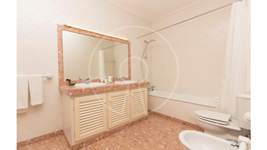 Quinta T24 para Venda em Valado dos Frades Foto 43