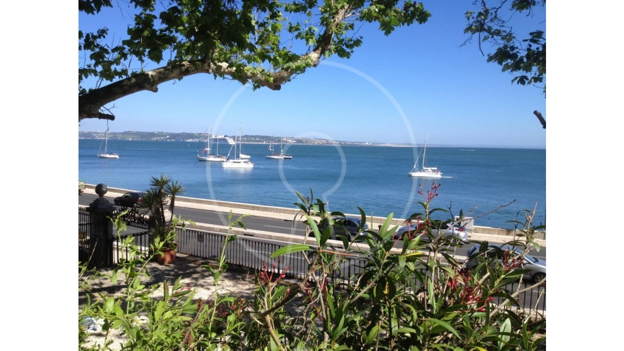 Moradia T7 para Venda em Oeiras e São Julião da Barra, Paço de Arcos e Caxias Foto 6