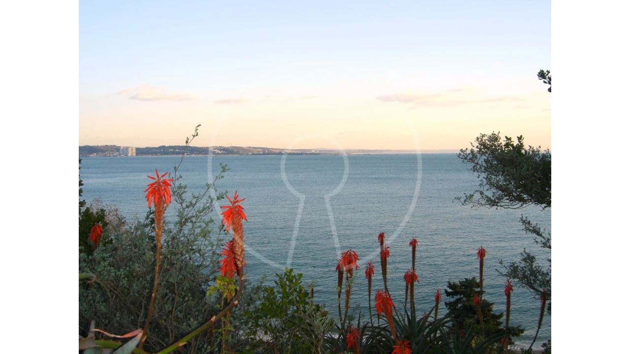 Moradia T7 para Venda em Oeiras e São Julião da Barra, Paço de Arcos e Caxias Foto 31