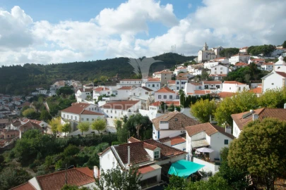 Terreno para Venda em Alenquer (Santo Estêvão e Triana)