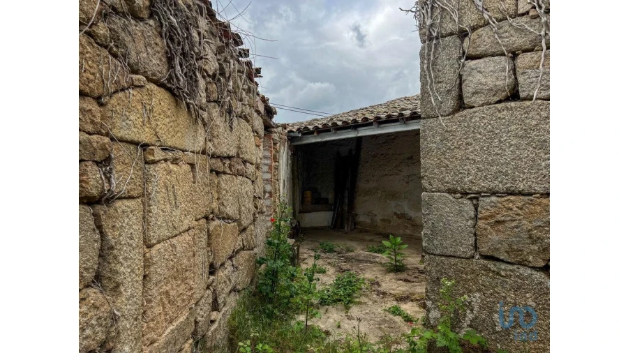 Moradia T3 para Venda em Cotimos Foto 10