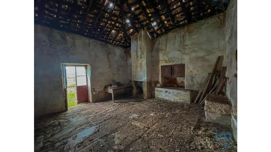 Moradia T3 para Venda em Cotimos Foto 7