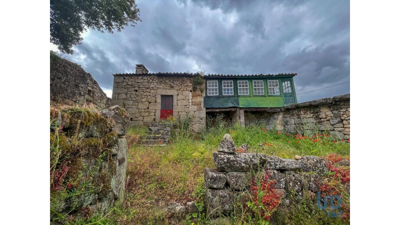 Moradia T3 para Venda em Cotimos Foto 2