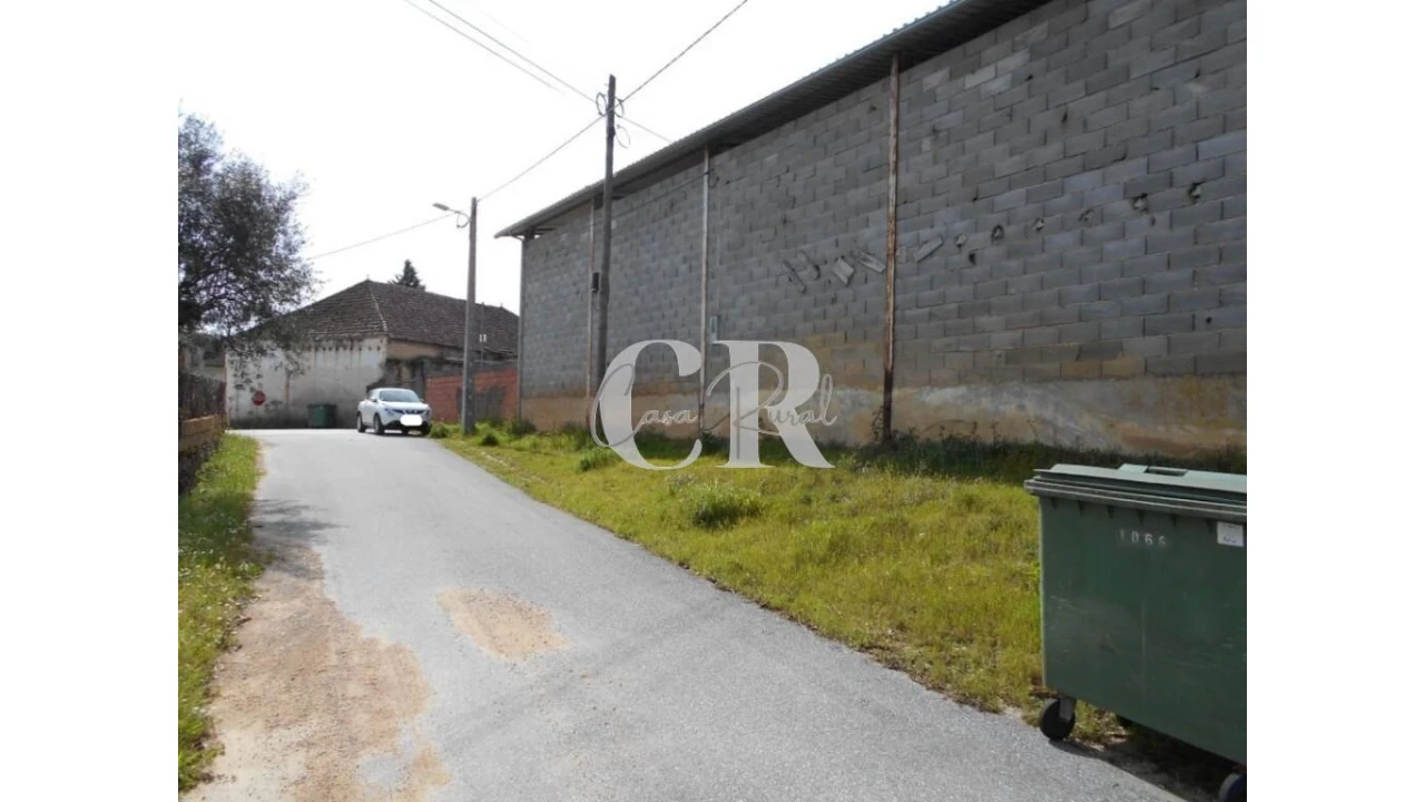 Armazém para Venda em Pousaflores Foto 4