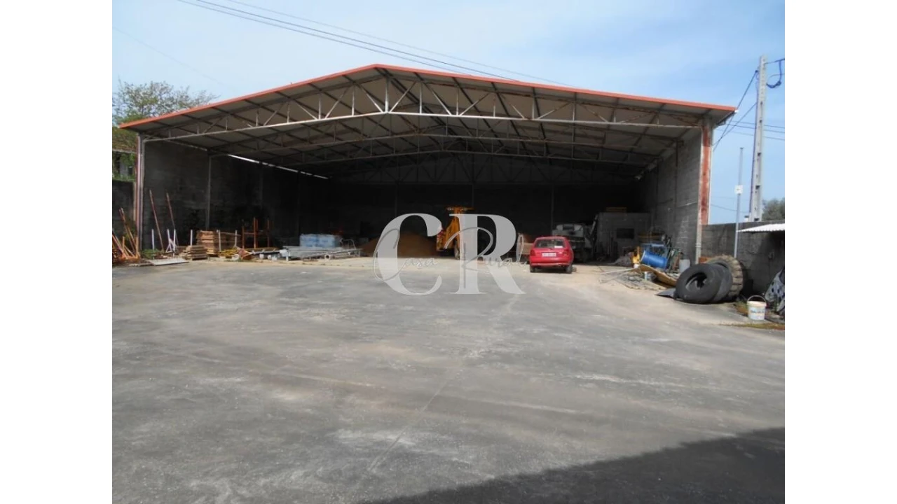 Armazém para Venda em Pousaflores Foto 17