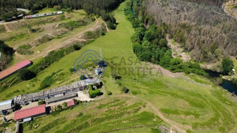 Quinta T5 para Venda em Vilar de Mouros