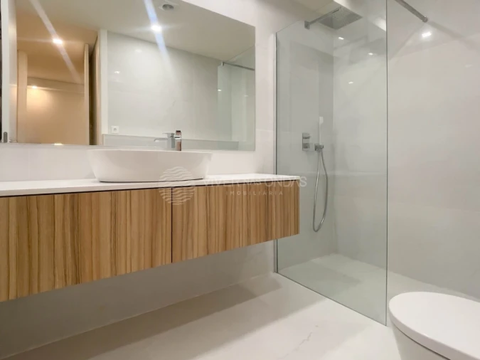 Apartamento T2 para Venda em Creixomil Foto 12