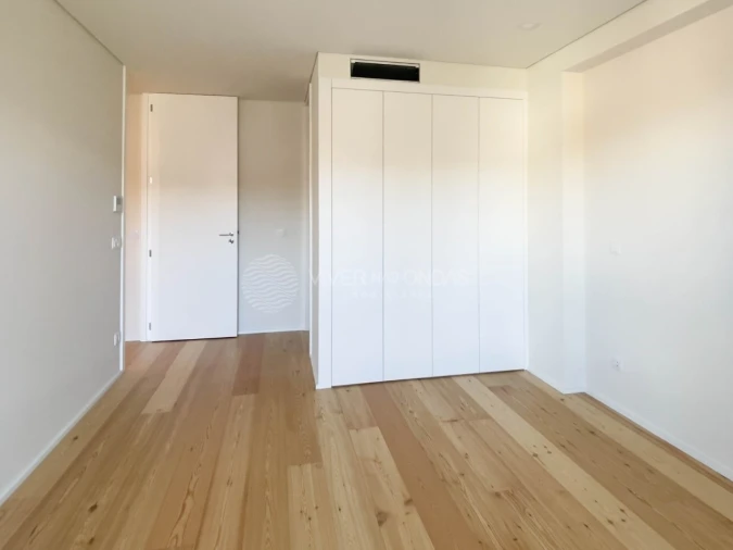 Apartamento T2 para Venda em Creixomil Foto 18