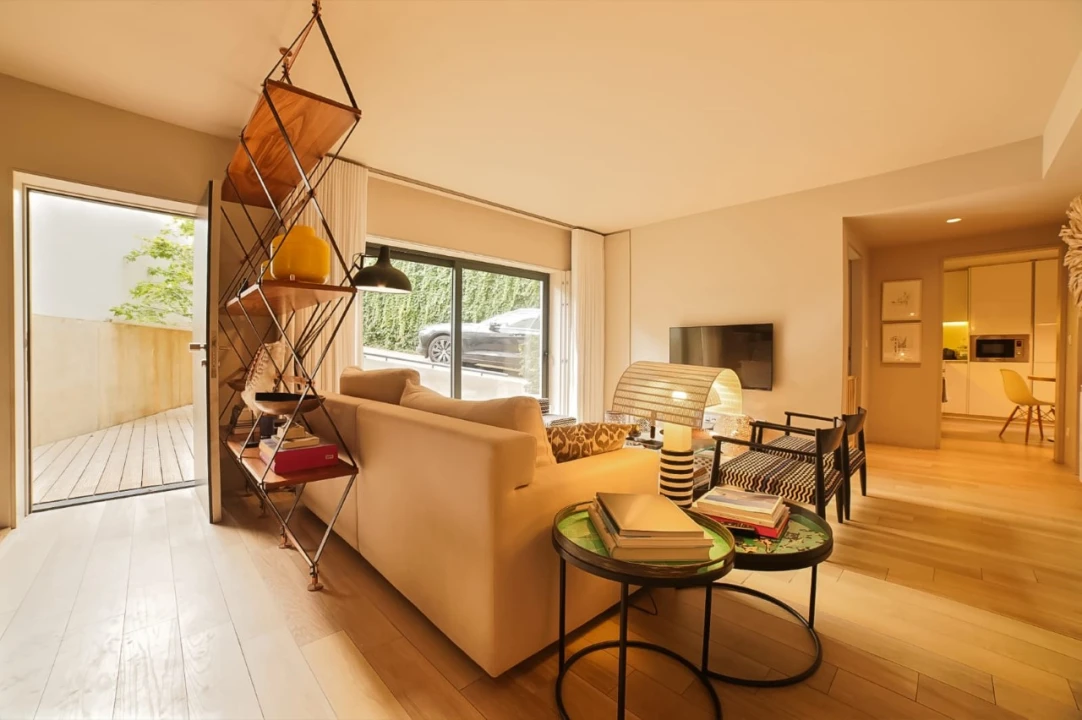 Apartamento T2 para Venda em Lordelo do Ouro e Massarelos Foto 3