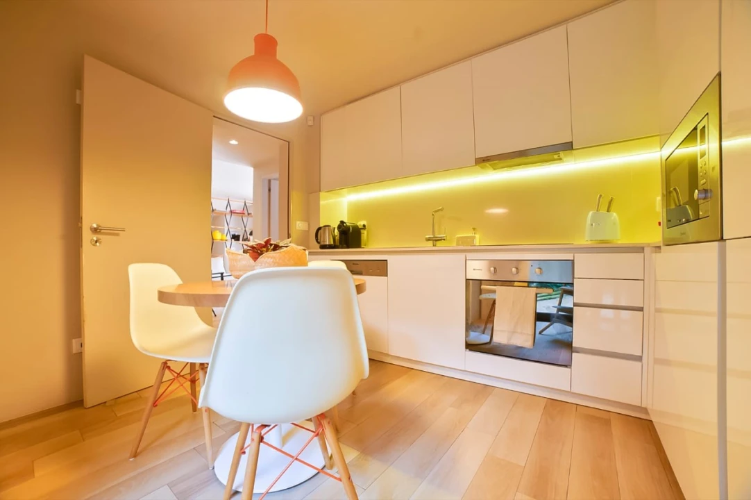 Apartamento T2 para Venda em Lordelo do Ouro e Massarelos Foto 10