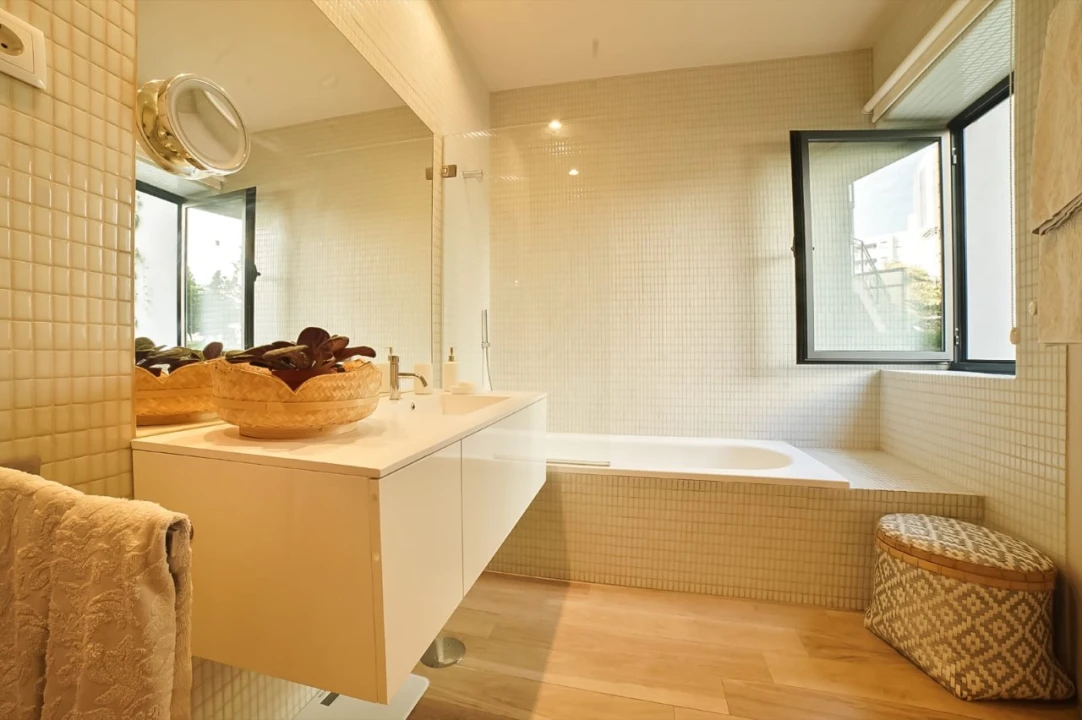 Apartamento T2 para Venda em Lordelo do Ouro e Massarelos Foto 15