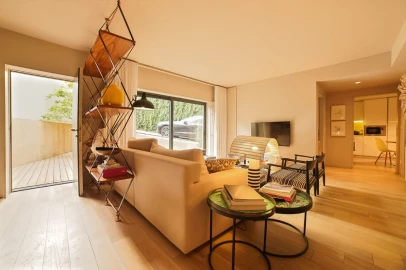Apartamento T2 para Venda em Lordelo do Ouro e Massarelos