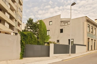Apartamento T2 para Venda em Lordelo do Ouro e Massarelos
