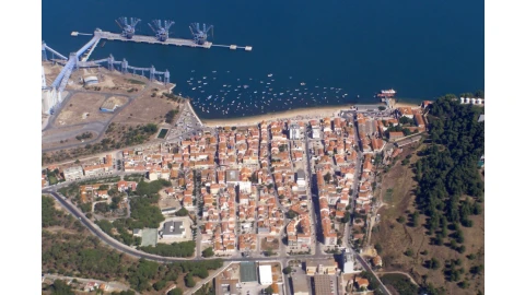 Terreno para Venda em Caparica e Trafaria