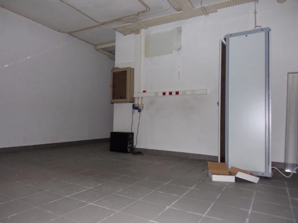 Loja para Venda em Paços de Ferreira Foto 16