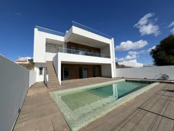 Moradia T3 para Venda em Mexilhoeira Grande