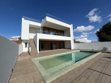 Moradia T3 para Venda em Mexilhoeira Grande