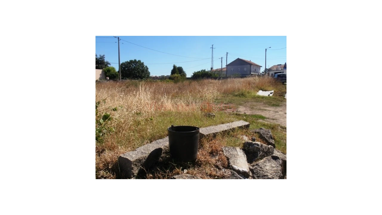 Terreno para Venda em Frazão Arreigada Foto 1