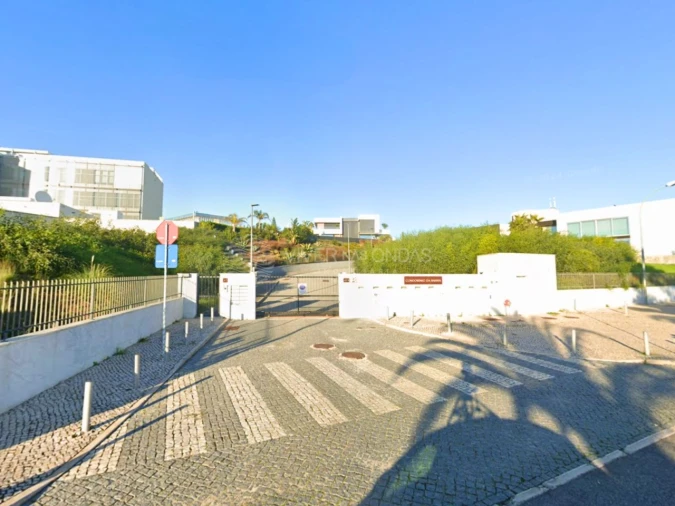 Terreno para Venda em Oeiras e São Julião da Barra, Paço de Arcos e Caxias Foto 1