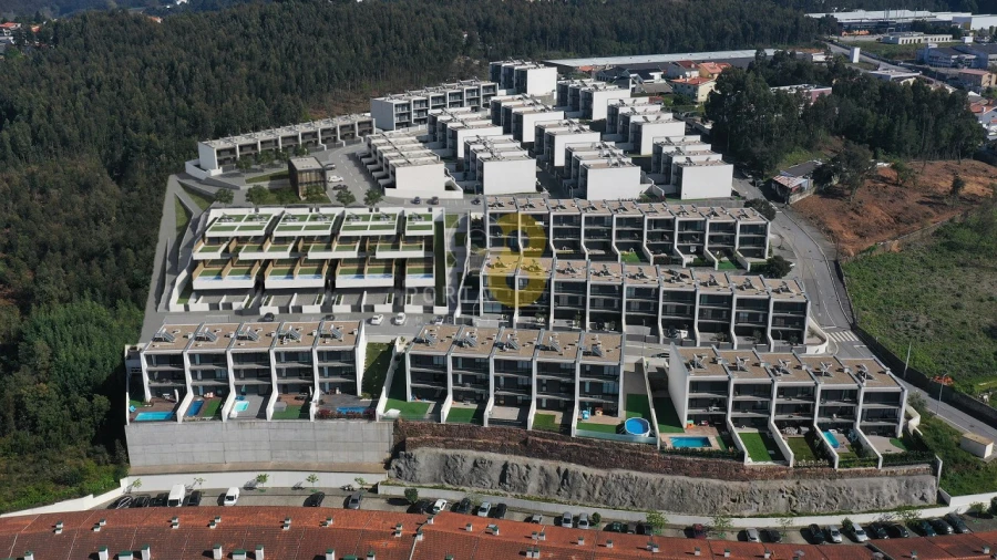 Terreno para Venda em Grijó e Sermonde Foto 10
