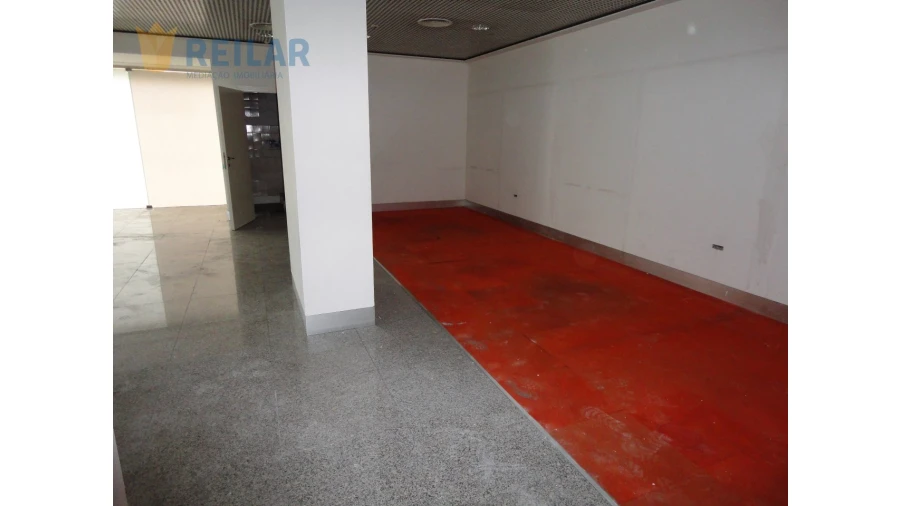 Loja para Venda em Póvoa de Santa Iria e Forte da Casa Foto 5