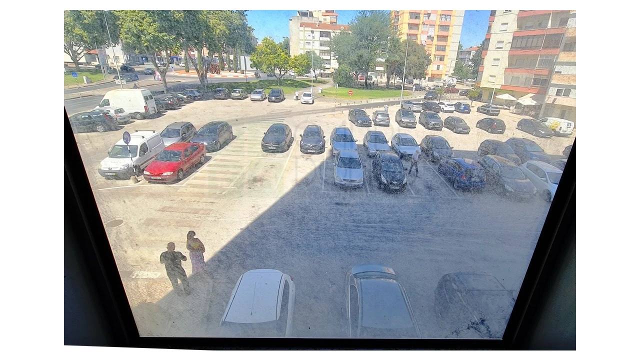 Loja para Venda em Amora Foto 12