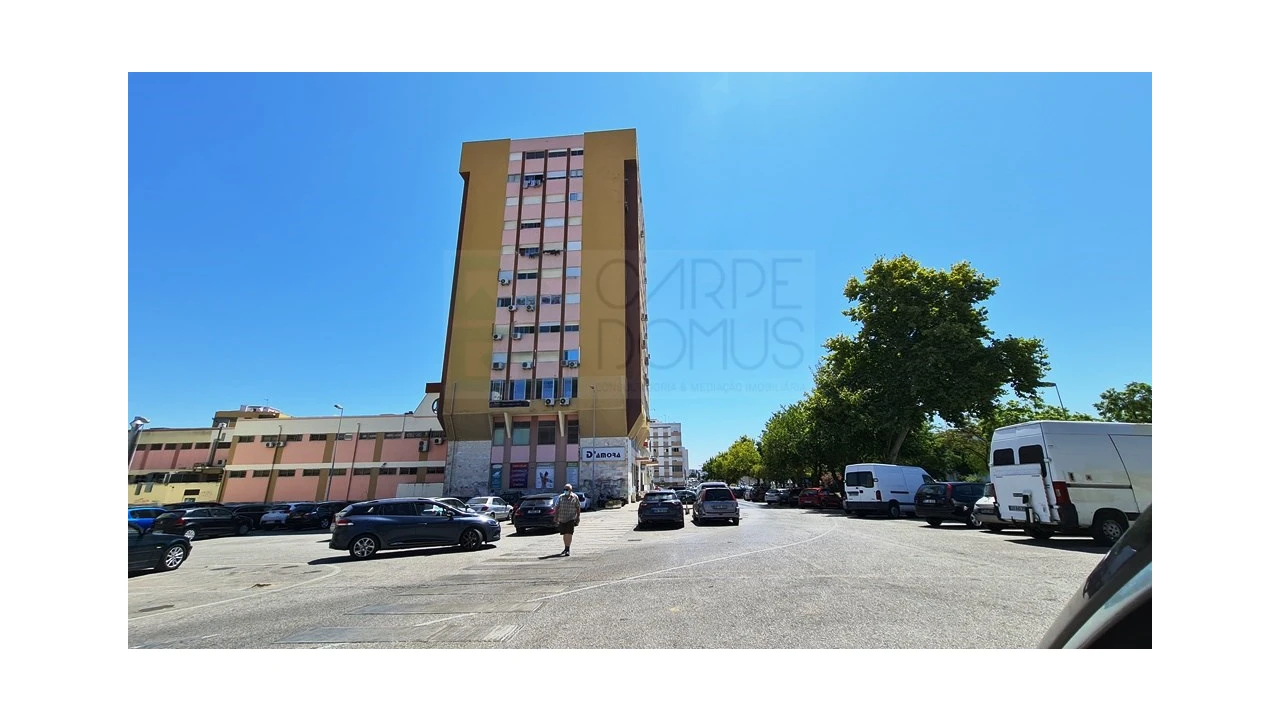 Loja para Venda em Amora Foto 26