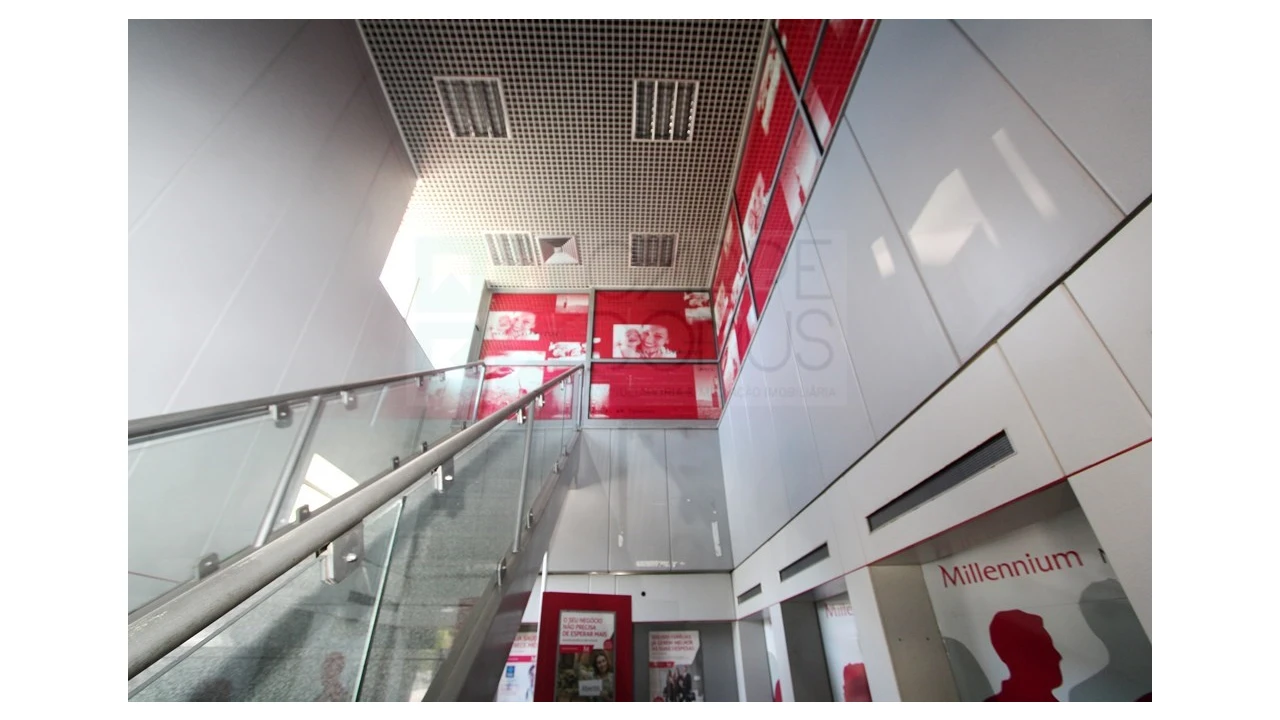 Loja para Venda em Amora Foto 3