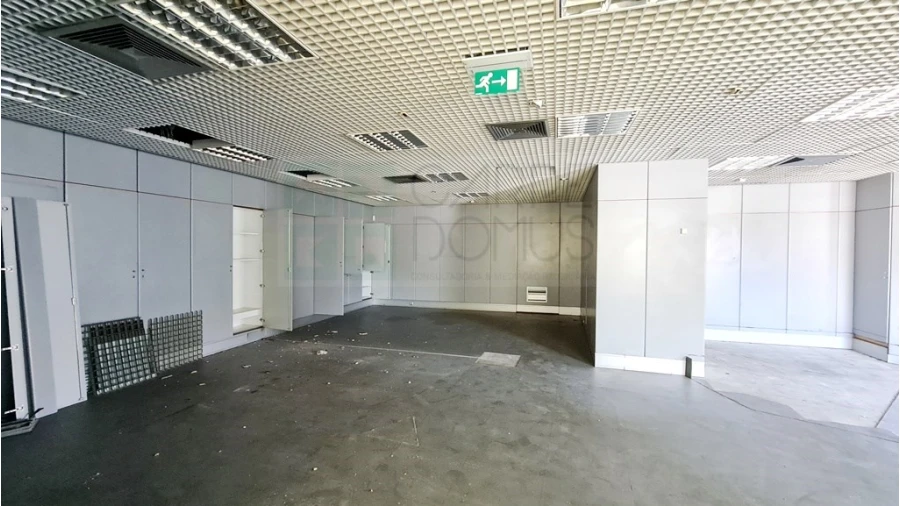 Loja para Venda em Amora Foto 8