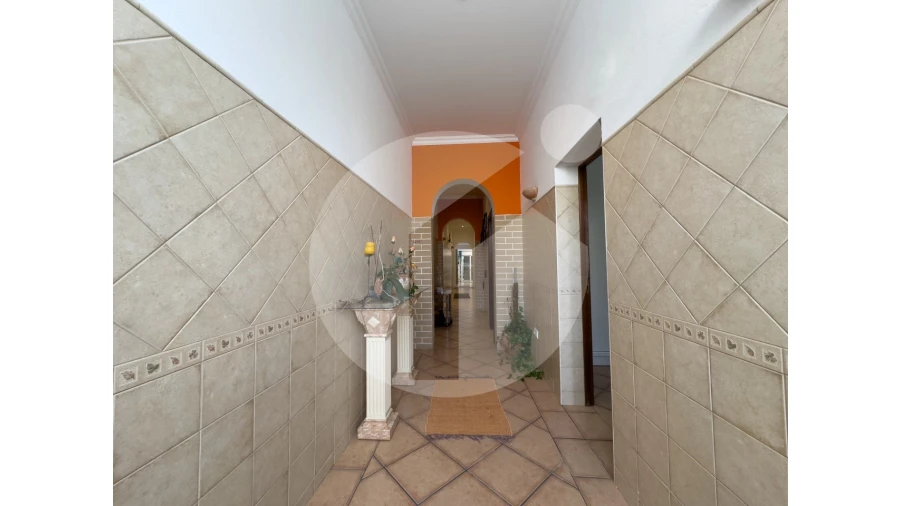 Moradia T3 para Venda em Olhão Foto 3