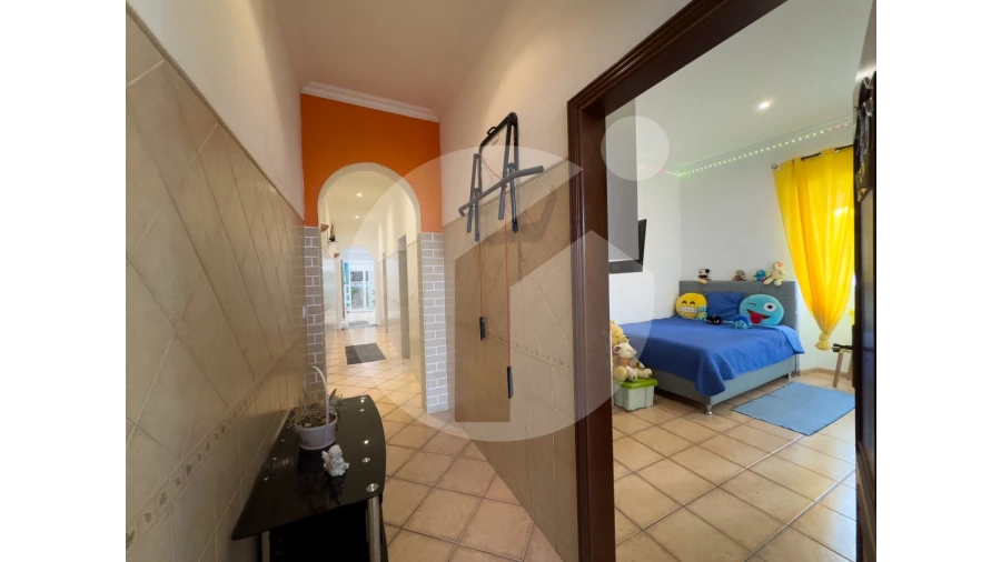 Moradia T3 para Venda em Olhão Foto 5
