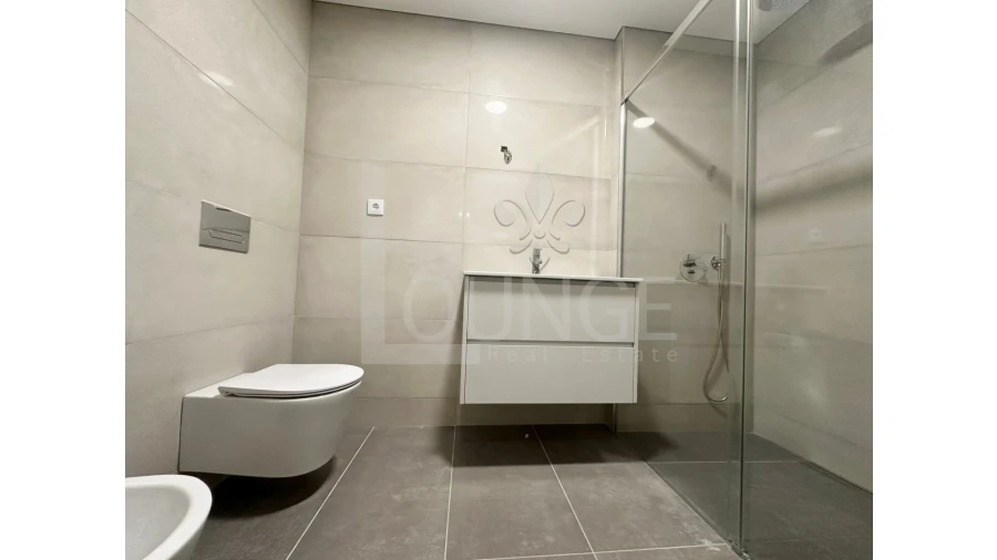 Apartamento T2 para Venda em Cedofeita, Santo Ildefonso, Sé, Miragaia, São Nicolau e Vitória Foto 18