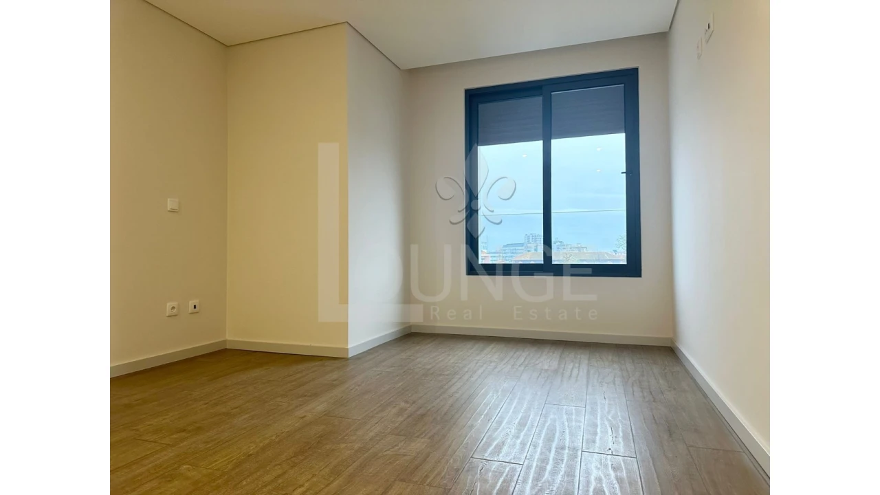 Apartamento T3 para Venda em Cedofeita, Santo Ildefonso, Sé, Miragaia, São Nicolau e Vitória Foto 14