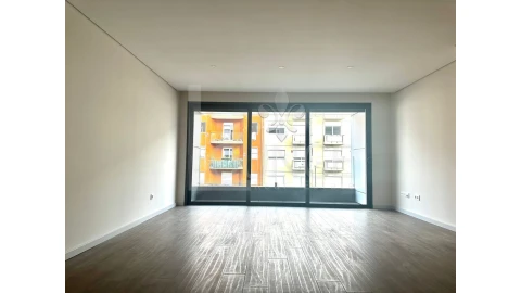 Apartamento T2 para Venda em Cedofeita, Santo Ildefonso, Sé, Miragaia, São Nicolau e Vitória